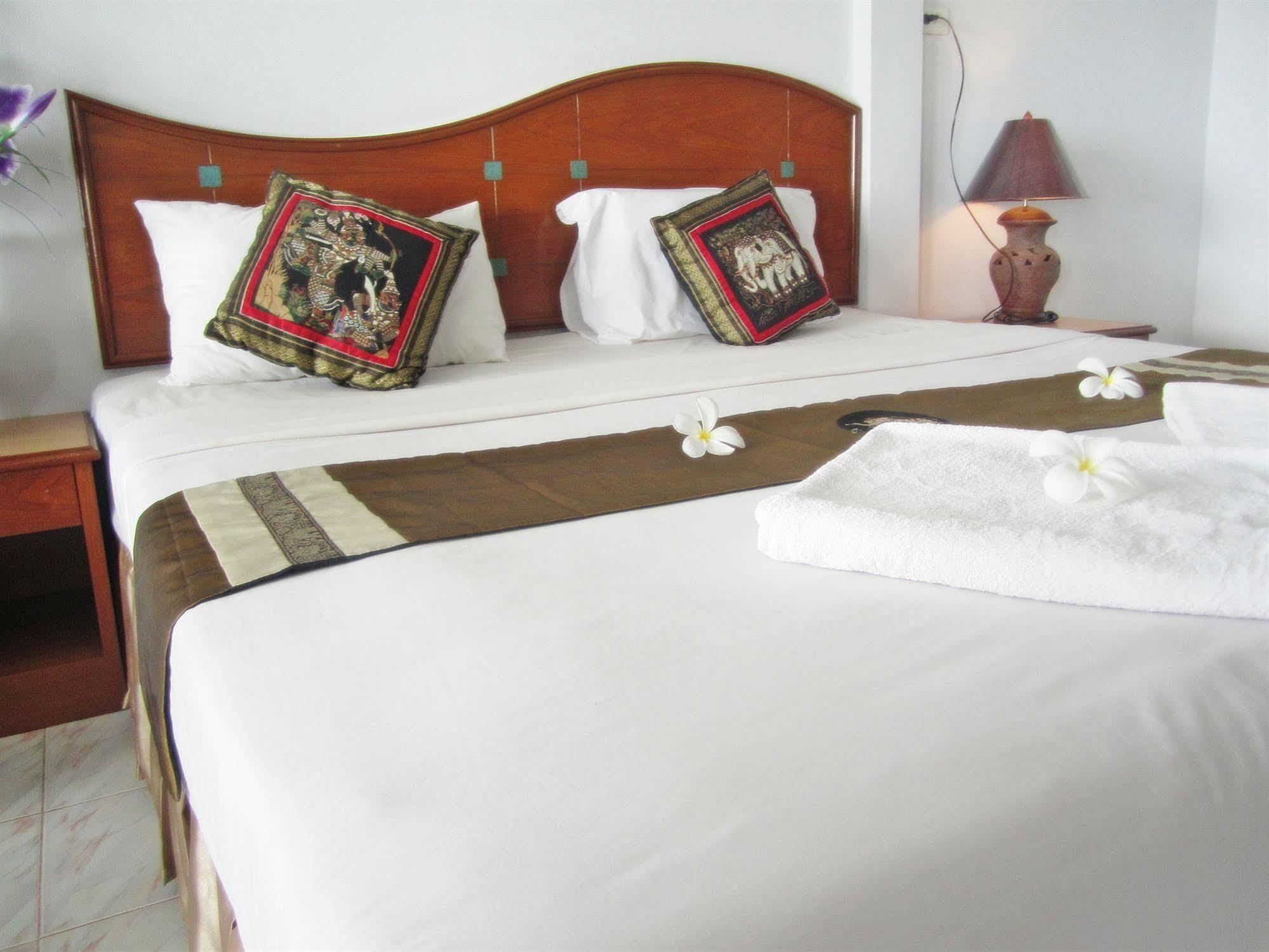 קו לנטה Lanta Il Mare Beach Resort מראה חיצוני תמונה