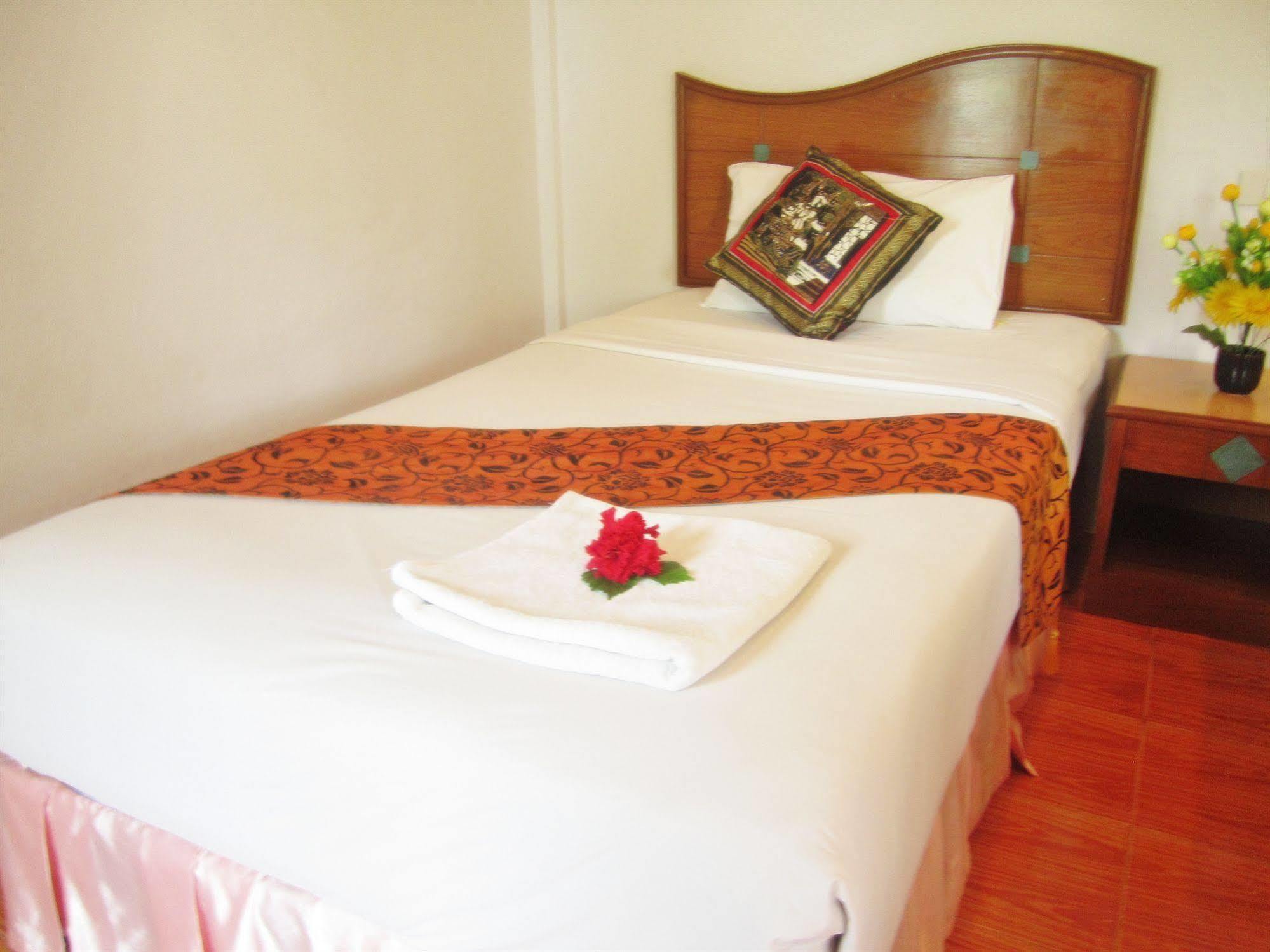 קו לנטה Lanta Il Mare Beach Resort מראה חיצוני תמונה